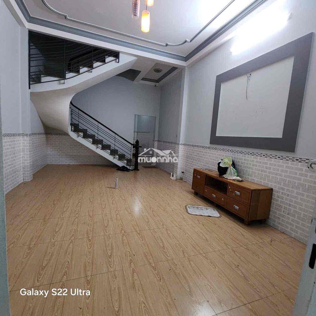 Cho thuê nhà 2 tầng hẻm đỗ xuân hợp gần ngay metro bình thái - 2