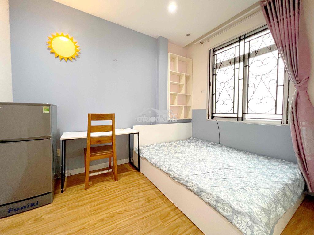 Chính chủ cho thuê ,  căn hộ 30m2 ban công thoáng mát gần  sân bay - 2