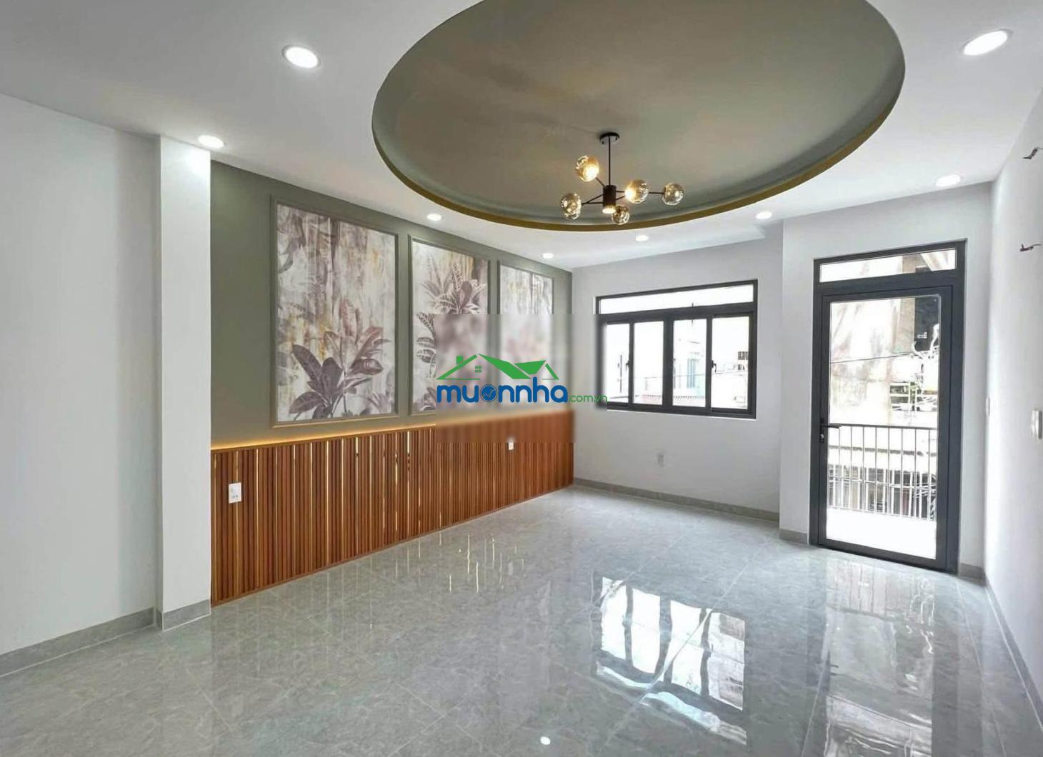 Nhà đẹp 4 tầng (4,2m x 10m), hẻm thông, sát q5, hưng phú- p10