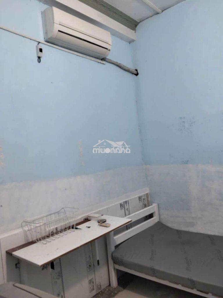 Hẻm 502 huỳnh tấn phát, q7 giá gốc 2tr/th giảm còn 1,8tr/ th, máy lạnh - 3
