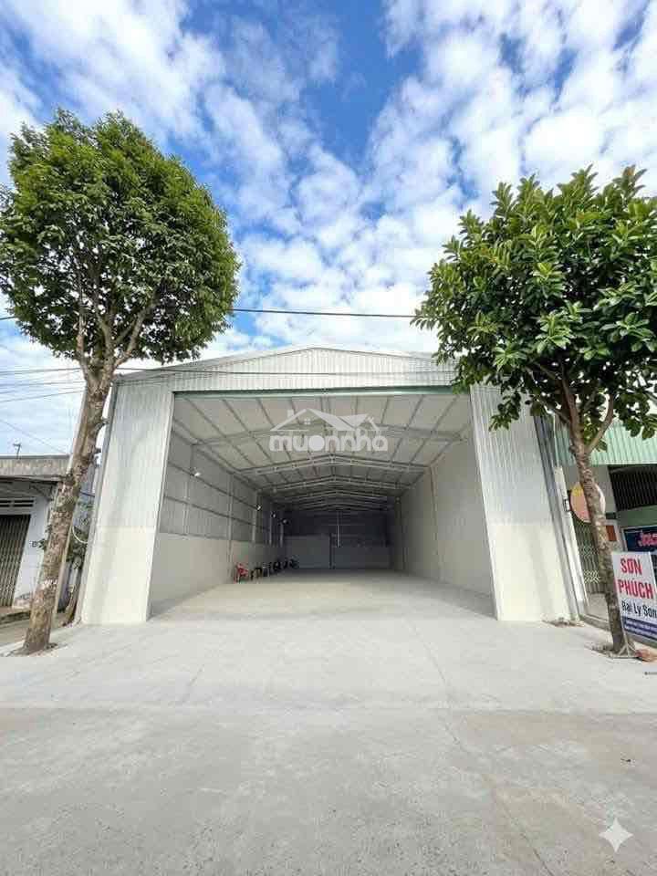 Cho thuê kho kết hợp mặt bằng 300m huỳnh văn luỹ sát tp mới