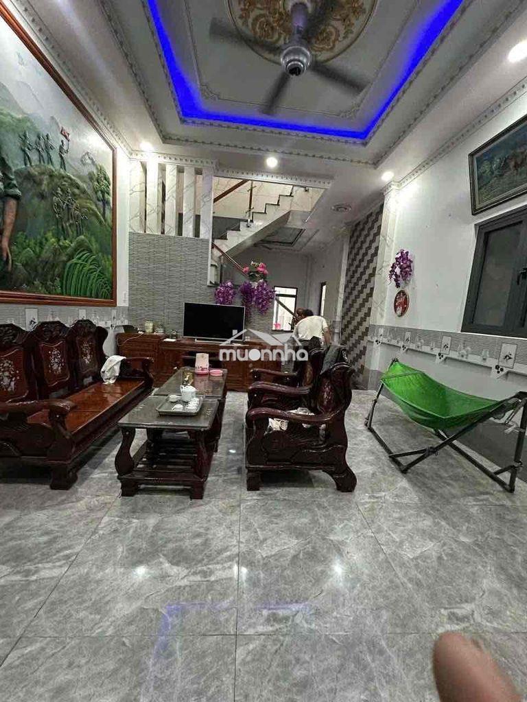 Cho thue  nha nguyen can