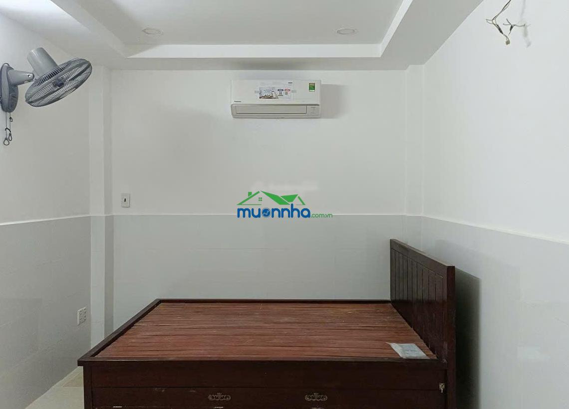 Bán chdv hxh phan đăng lưu (3,2x14m) - 4 tầng - 5pn. có pn tầng trệt - hđt 21tr/th - full nội thất