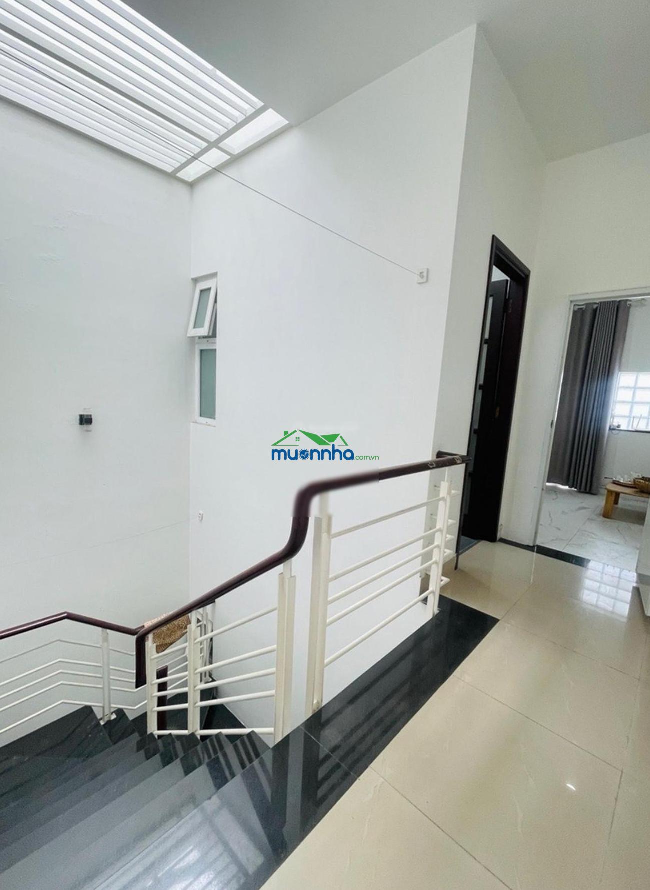 Bán nhà cách mạng tháng tám q.10 ngay metro, cv lê thị riêng 53m2 4 tầng 4x14 chỉ 10,3 tỷ