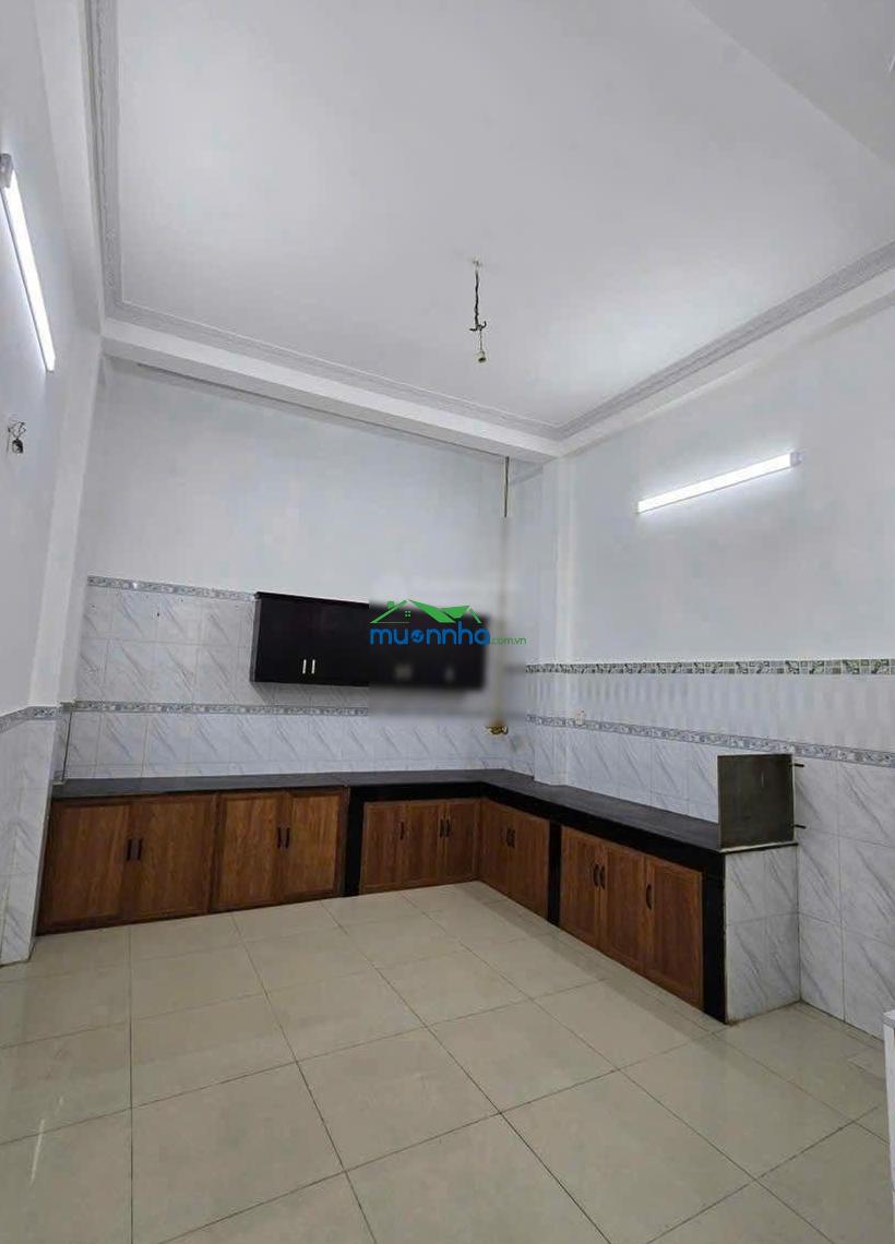 Bán nhà: đường hậu giang. bình phú. nguyễn văn luông. phường 12 quận 6. dt: 4 x 14.5=58m giá 8.7 tỷ - 2