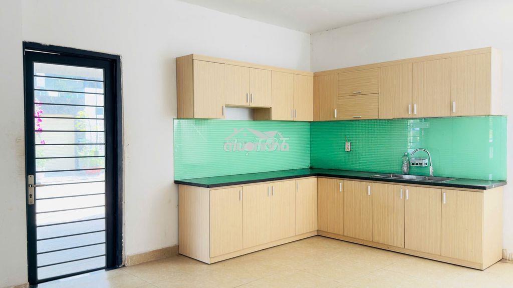 Cho thuê căn góc kđt oasis city, vừa ở vừa kinh doanh được, giá 8tr - 3