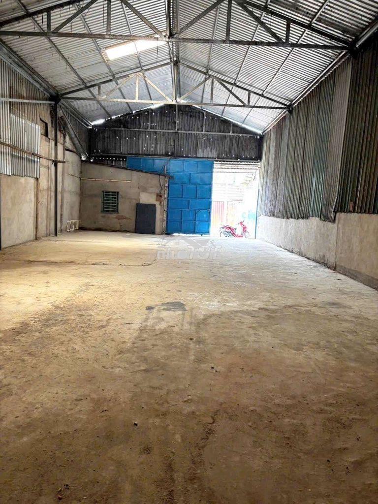 Xưởng 9x20 - có pccc - vĩnh lộc a 