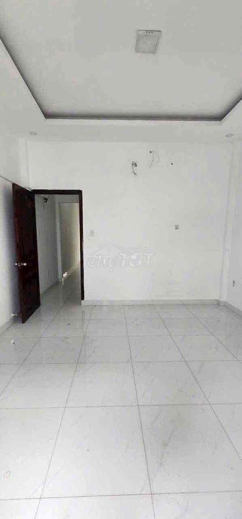 Cho thuê nguyên căn gần công viên gia định