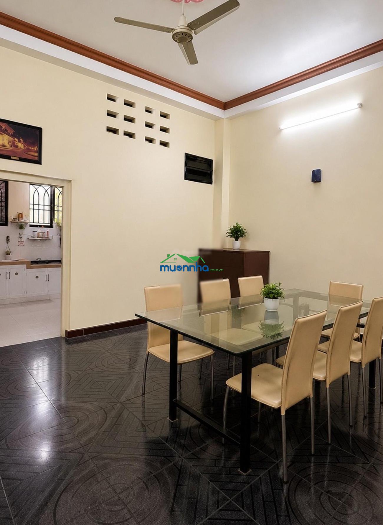 Sát mặt tiền! dt 76m2 đất nở hậu-phan văn trị - 3 tầng kiên cố ở ngay - 9,8 tỷ - p11 q. bình thạnh - 2