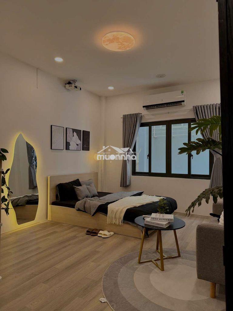 Studio cửa sổ ngay trung tâm quận 1 