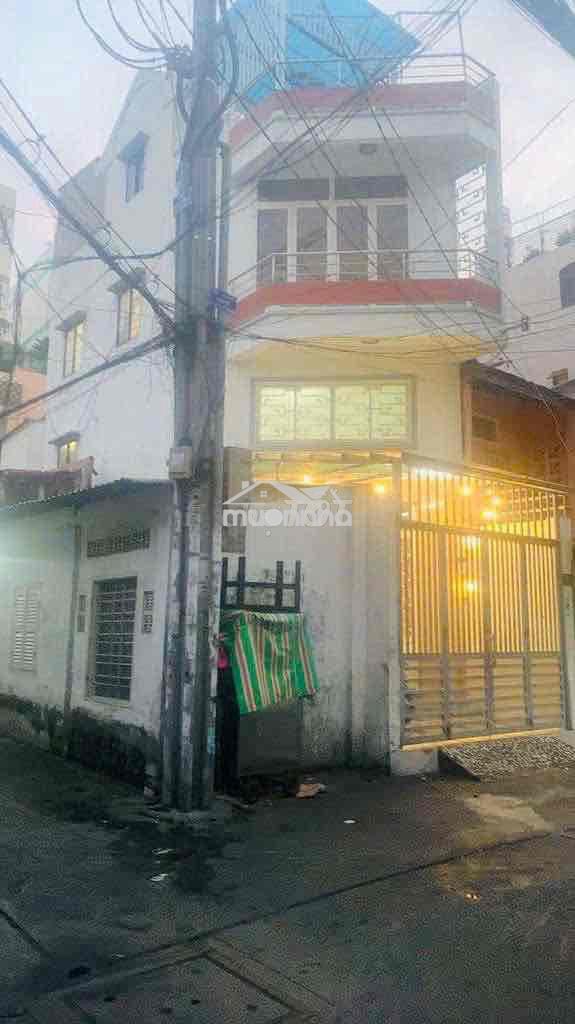 Cho thuê nhà 4 phòng-lê trung-p13-quận 11