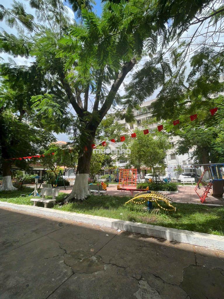Cho thuê căn góc 2pn 55m2 c.cư 43hồ văn huê p9 pn view công viên 10tr