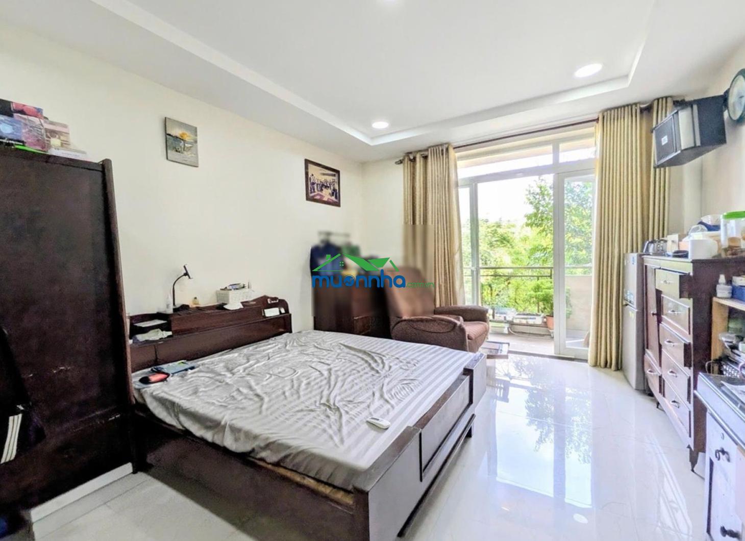 Chủ gấp bán hạ 1 tỷ - nhà trần hưng đạo quận 1 - dòng tiền 550tr/năm - 2