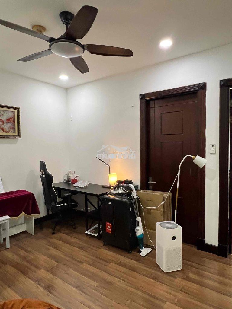 Tìm bạn nữ share phòng trong chung cư him lam 6a - 3