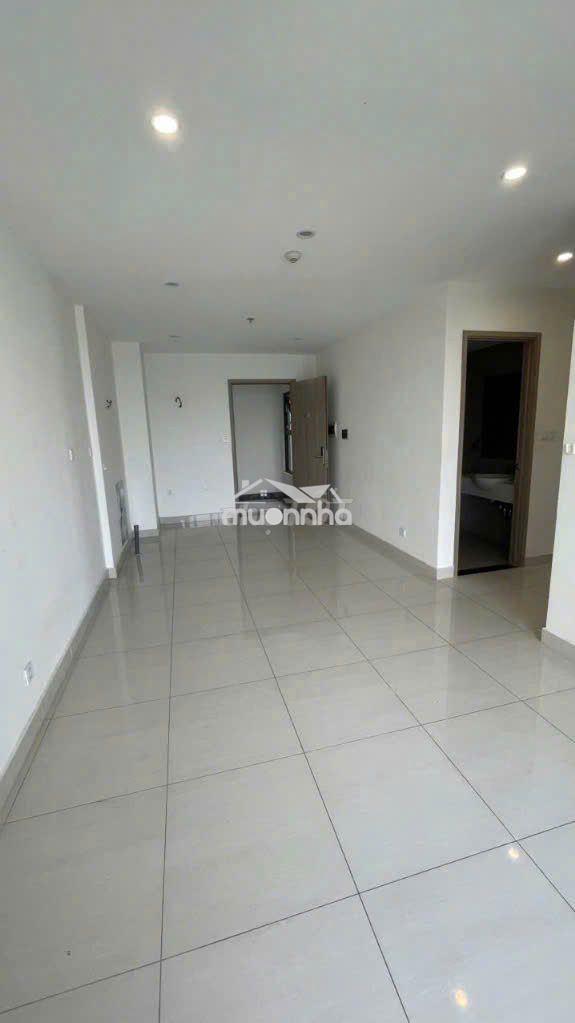 Căn hộ 3 phòng, 2 toilet, có sổ