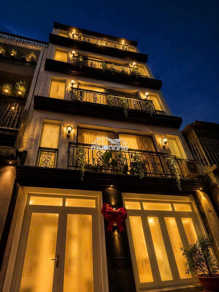 Bán nhà trần văn đang,p9,q3.dt: 5.5x8m( 5 tầng-9pn) tn :600tr/năm (6%)