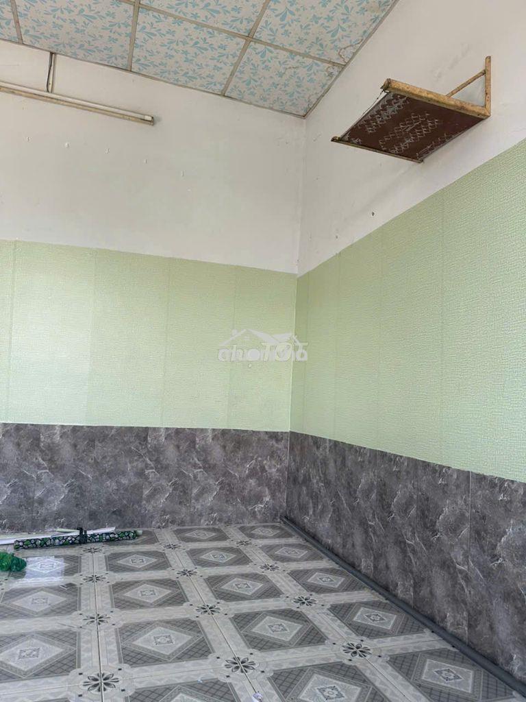 Cho thue phòng trọ mặt tiền - lộ giới 30m- đạu xe ô tô trước nhà - 3