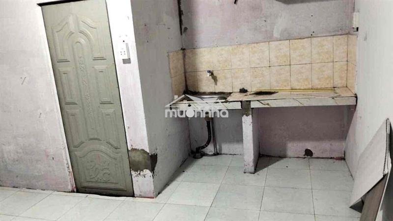 Nhà trong hẻm 16m2 , 1 phòng ngủ , 1 bếp ,wc gần chợ