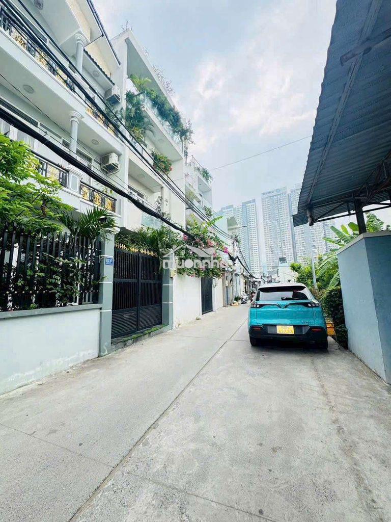 Nhà phố 3 tầng hẻm xe tải thông cao thị chính phú thuận