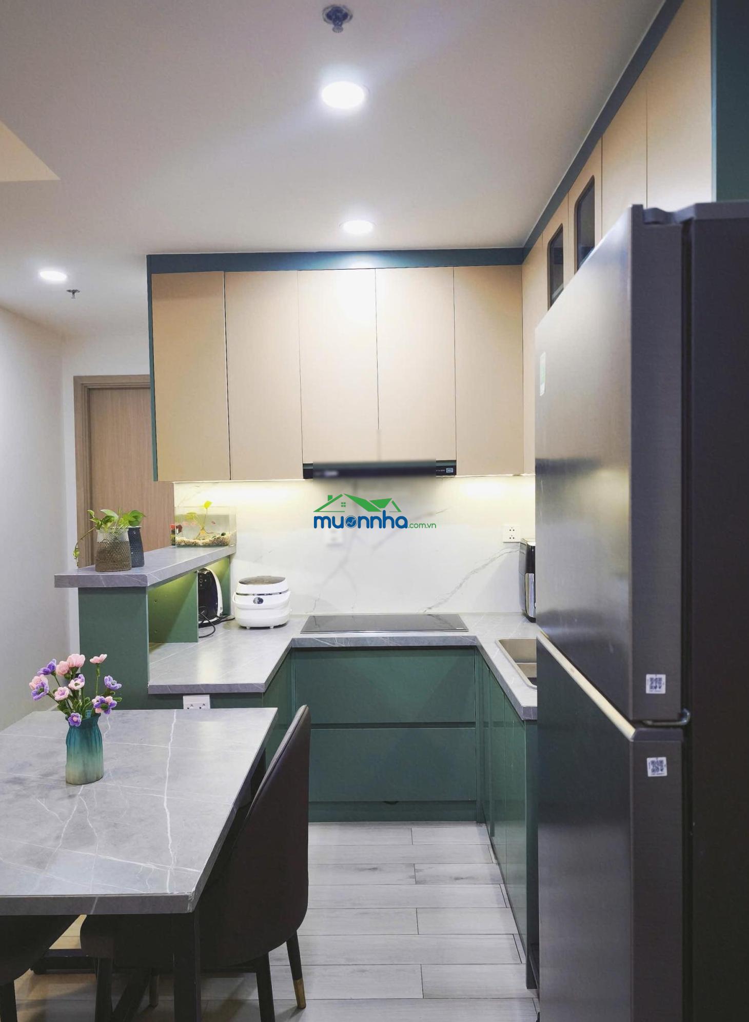Lỗ gần 1tỷ - 2pn lumiere boulevard view nội khu giá 4.4tỷ - full nội thất- sẵn sổ