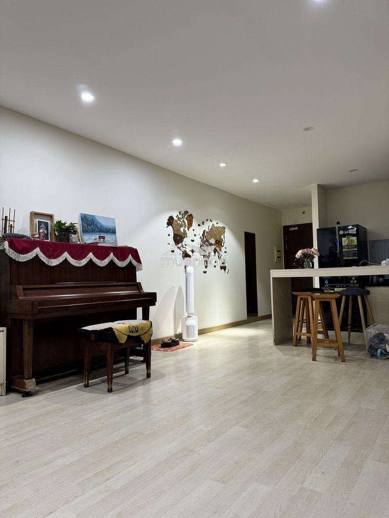Không thể rẻ hơn cho 2pn 80m2 tại gold view đang chờ cấp sổ hồng