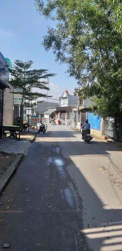 Bán nhà và trọ mặt tiền kinh doanh gần chợ tân long dĩ an bình dương - 3