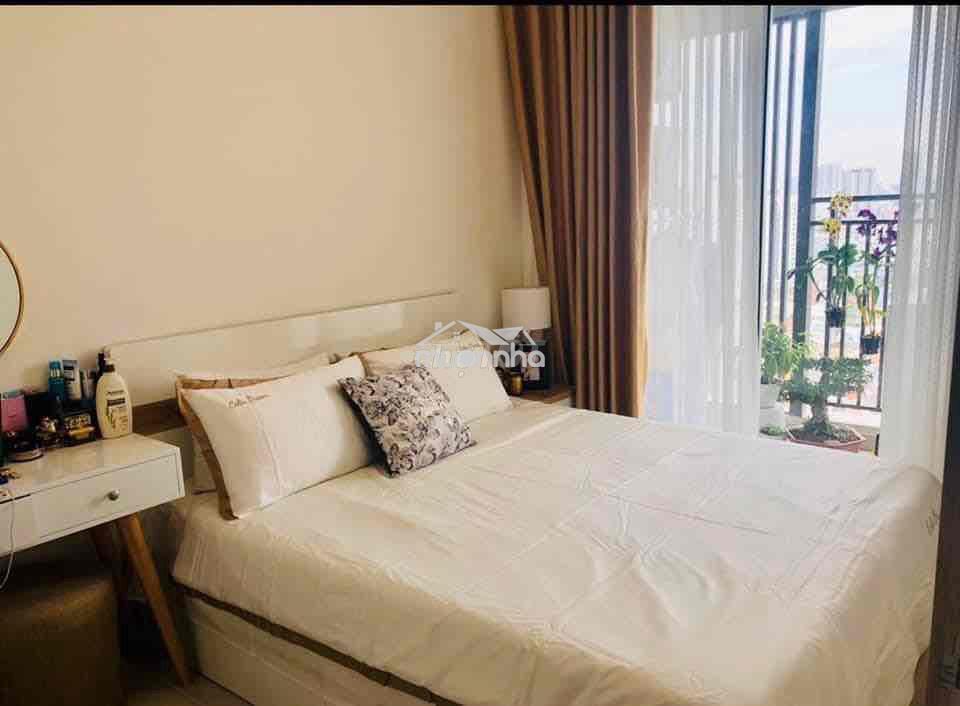 Cần bán gấp căn hộ sunrise cityview q7 giá rẻ lh : - 2