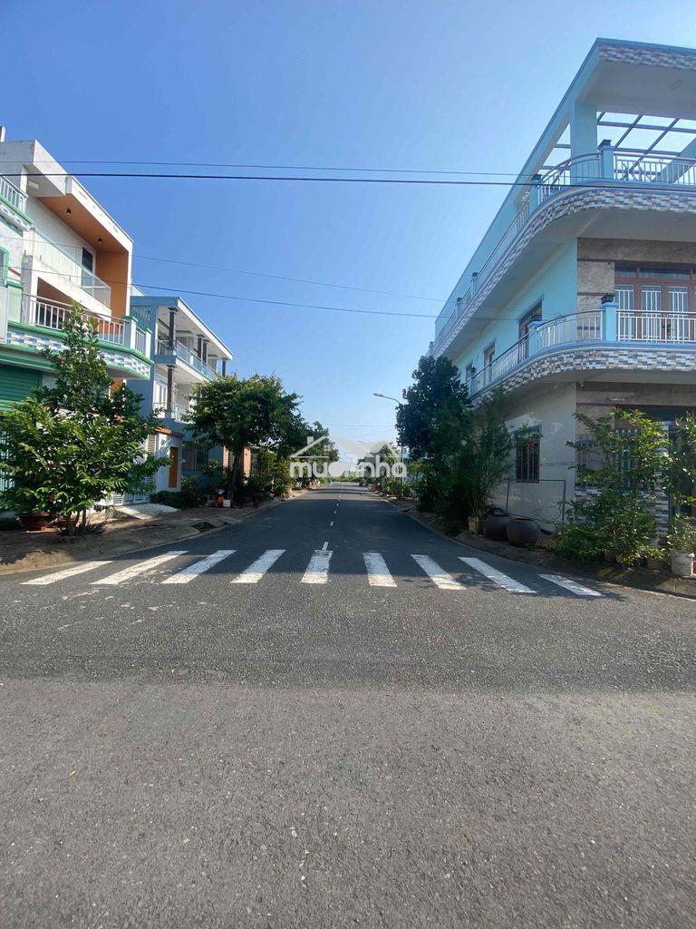 Cần bán nền view công viên khu dân cư thái sơn long hậu giá 1ty9 - 4