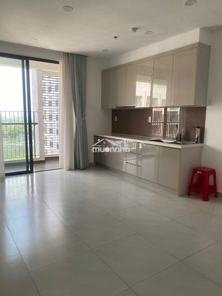 Cho thuê căn 100m2(3pn + 3wc) ngay long trường q9 .có thể vao ở liền
