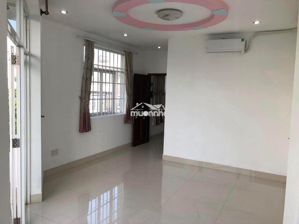 Phòg ngay côg viên đầm sen,0 chung chủ,giờ tự do.an ninh,ô tô đậu cửa - 2