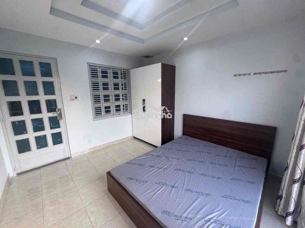 Cho thuê phòng trọ 32m - mặt tiền đường đặng chất p2 q8 -giá từ 4 tr - 3