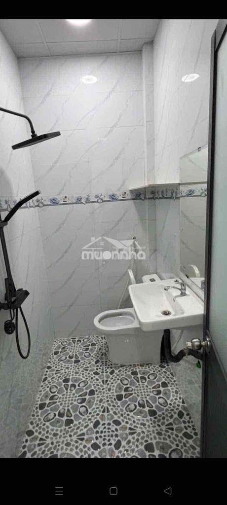 Nhà bán . gần chợ phú lạc dt 3m7x13 .1 lửng 3 p .1 wc hẻm 3m - 4