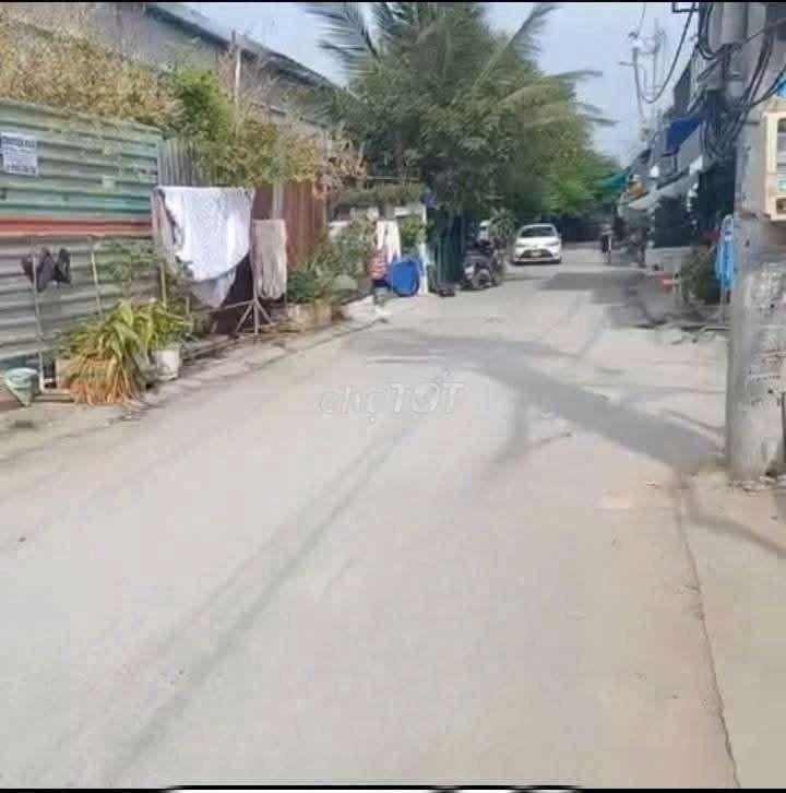 Hẻm xe hơi. hẻm thông