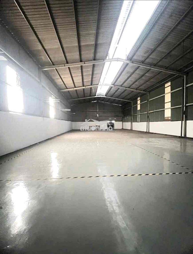 Kho xưởng đẹp mới(450m2)cont 24/24,trần cao 8m