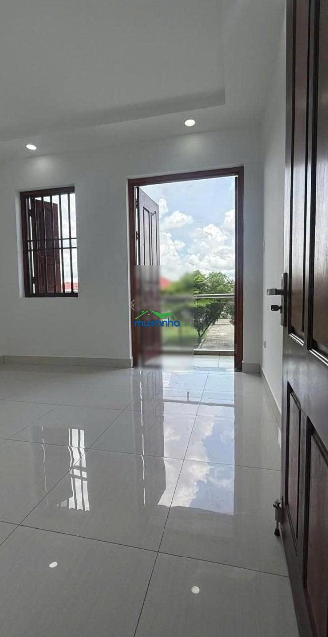Hạ sốc 130 triệu - nhà 4 tầng btct kiên cố có sân thượng - cửa toàn gỗ gõ đỏ-hẻm 6m xe tải quay đầu - 2