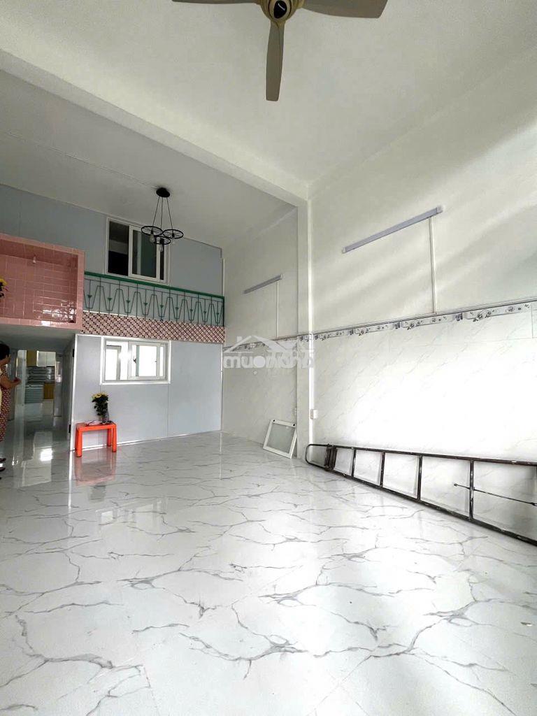 Chung cư 2pn 80m2 đối diện đh ueh full nội thất mới