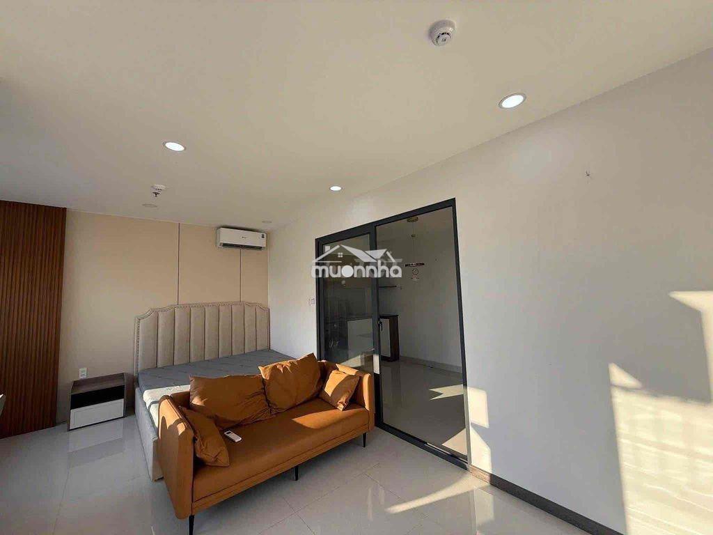 Cho thuê căn hộ 1 phòng ngủ rộng 35m2 trung tâm quận 7 - 3
