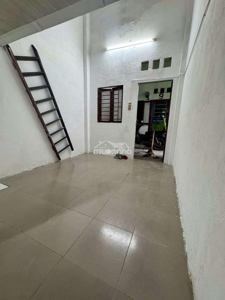 Phòng gác lửng vô ở liền  - Ảnh 4