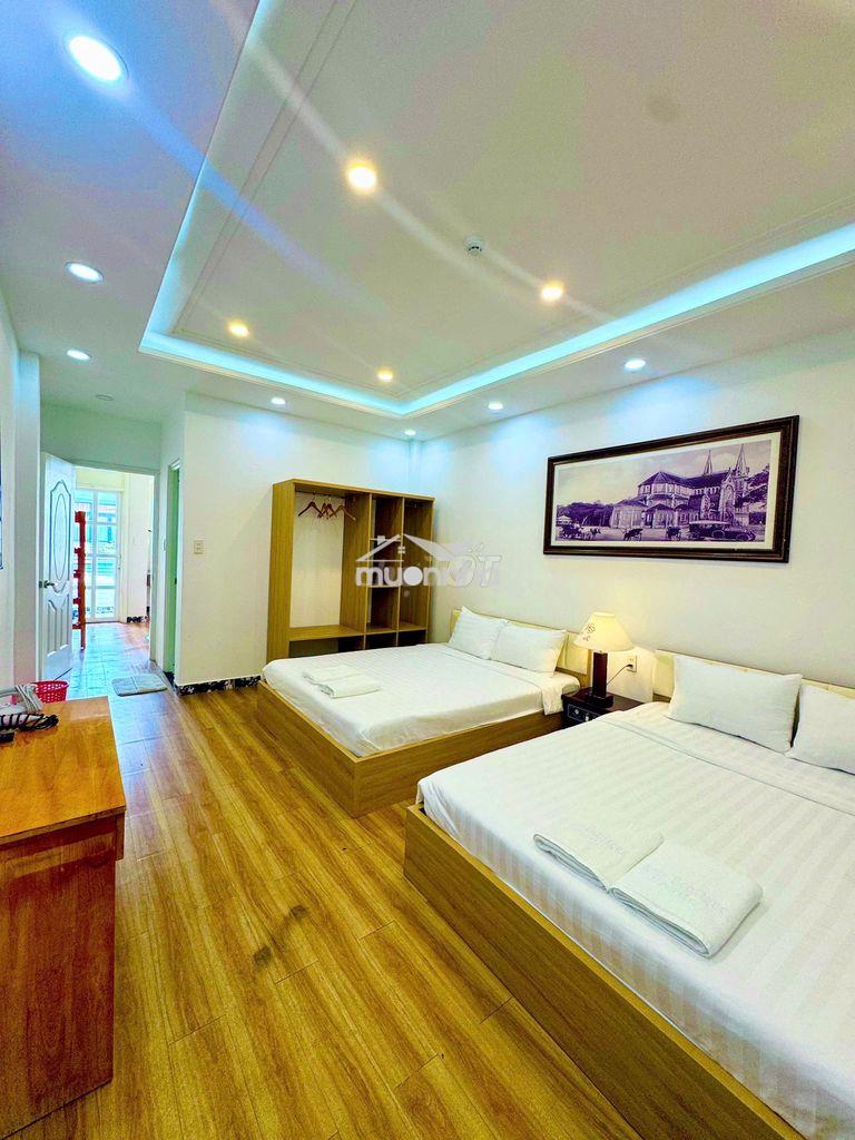 Cho thuê trọn gói nguyên căn 8 phòng lớn chdv quận 1 - 3