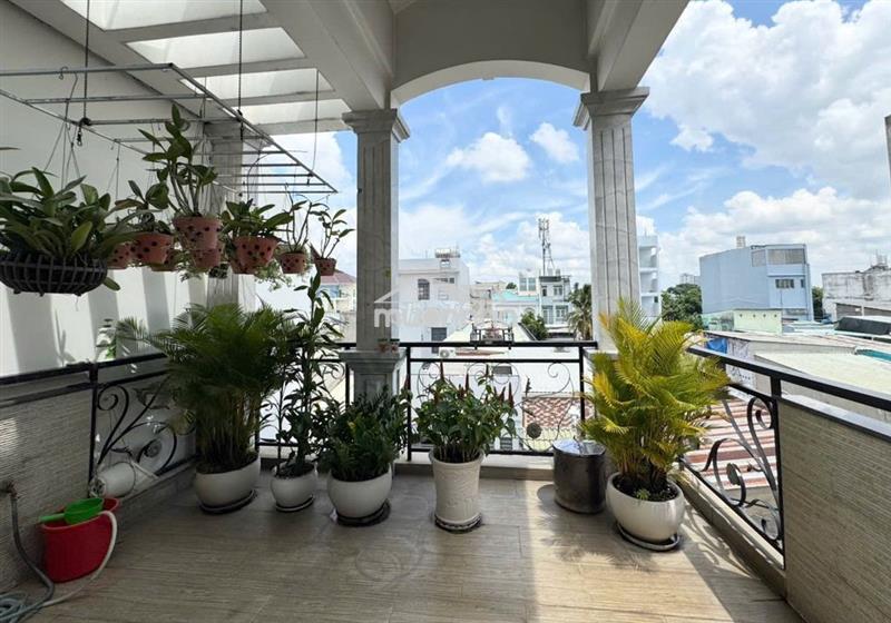 Bán nhà 1 trệt 3l 4pn đường oto kdc ven sông hiệp bình chánh td 9tyx 