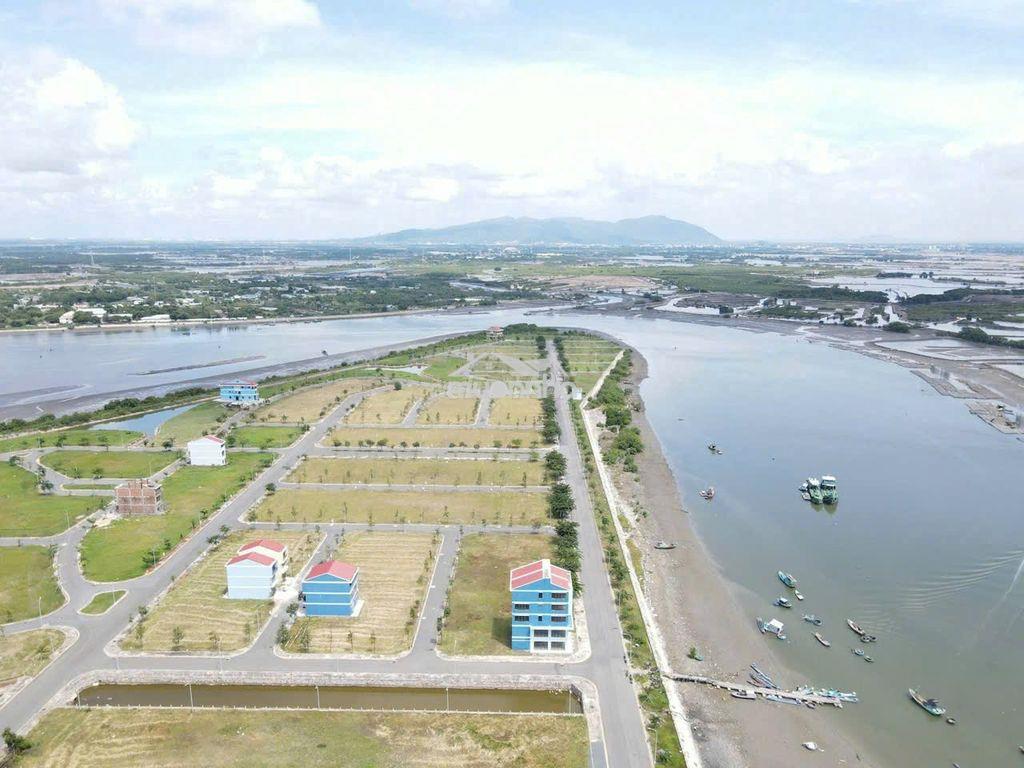 Siêu phẩm đât nghỉ dưỡng ven biển - 2