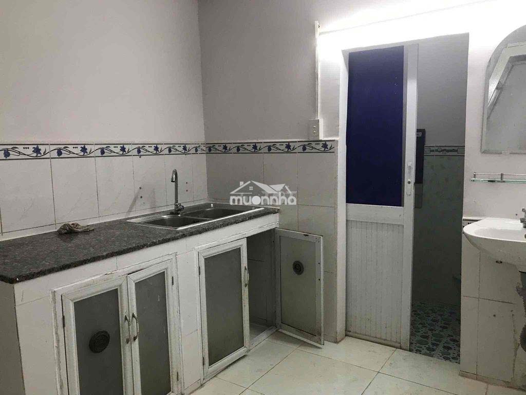Ngay cầu ông dầu-hẻm xe hơi-gần đh luật-vạn phúc city-3.9 tỷ tl - 3