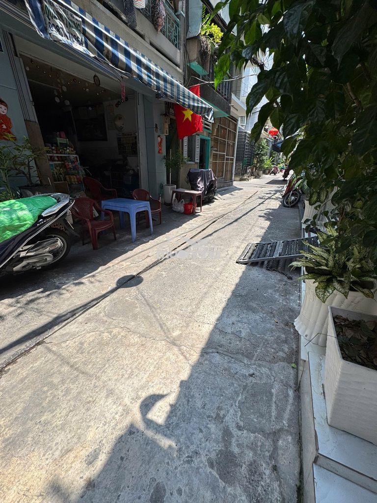 Bán nhà đẹp mới hẻm rộng đường lê hồng phong p1 q10 - 2