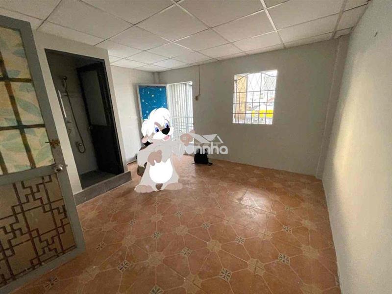 Phòng trọ giá rẻ ban công ngay chân cầu chữ y - 20m2 - 1,2 người ở