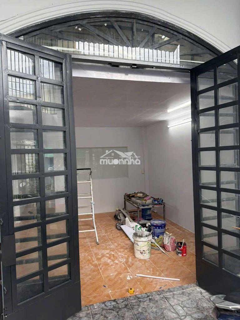 Cho thuê nhà nguyên căn dt 4×16 có 2pn,2wc. hẻm an ninh