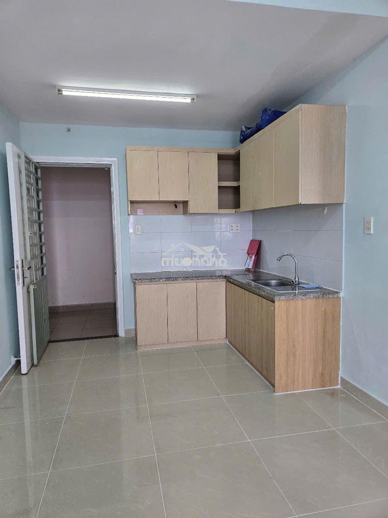 Bán căn hộ đạt gia 2pn 60m2 giá chỉ 2250 vew landmak - duyệt vay 70% - 2