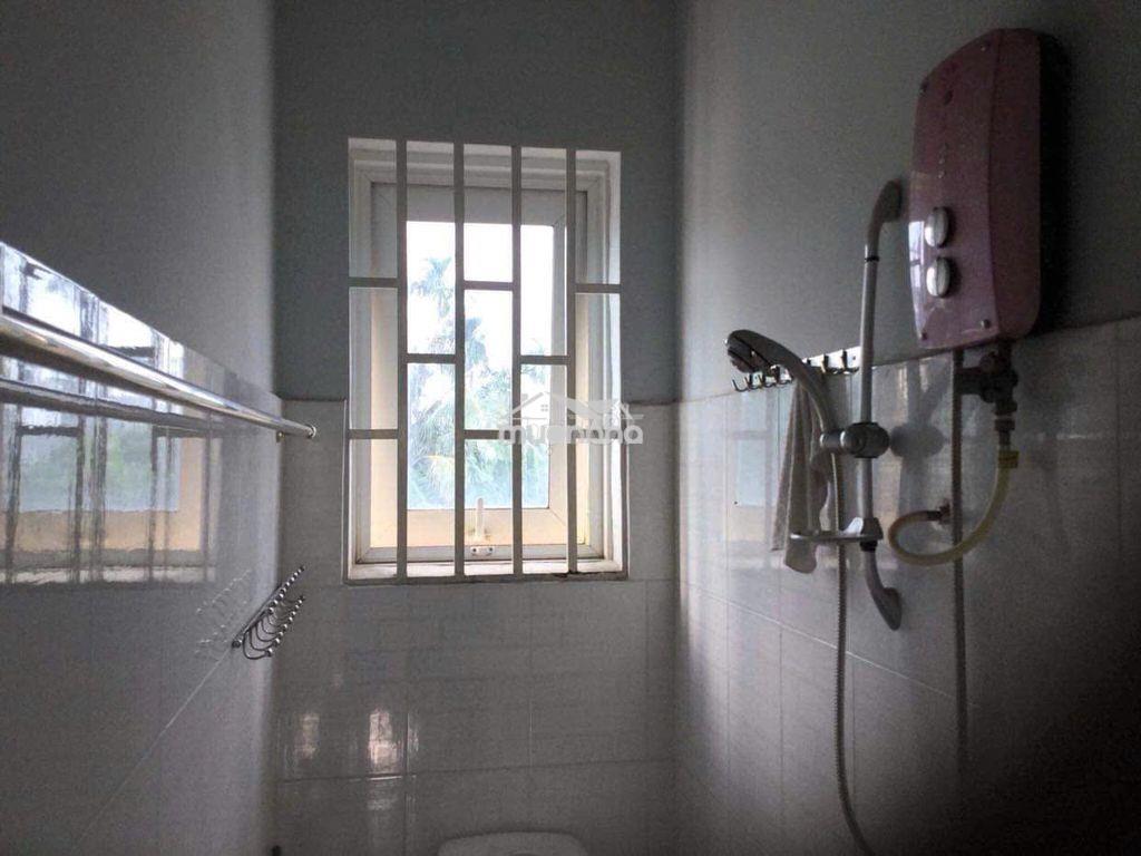 Cho thuê nhà đường nguyễn ảnh thủ, gần ngã 3 nguyễn thị sóc - 3