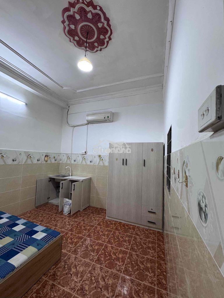 Phòng đủ nội thất mới đẹp giá 2.5 triệu
