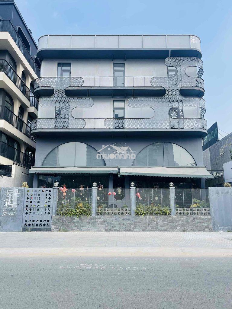 Cho thuê toà nhà lê hiến mai quận 2 dtsd 700m2