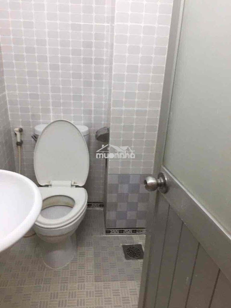 Nhà 2 tầng 3pn 3wc, hẻm 8m 16/ nguyễn thiện thuật q3, mới vô ở ngay - 2